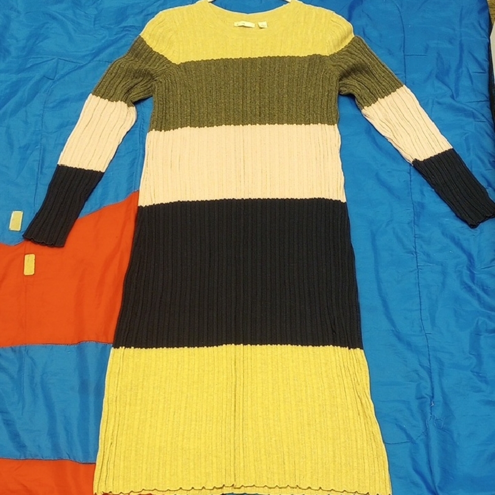 Gray and Cream Ribbed Long Sleeve Sweater Dress